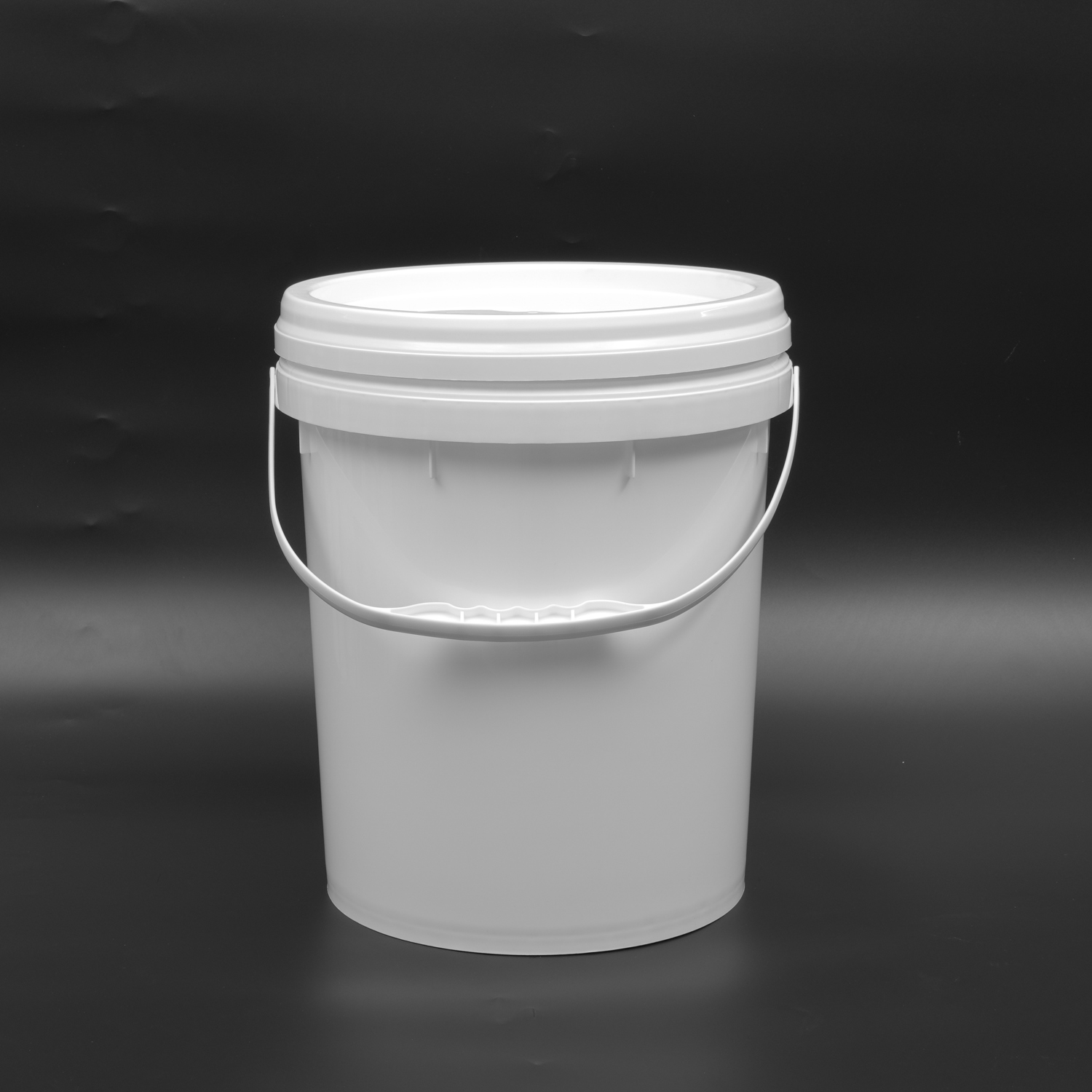 Seau en plastique d'emballage adhésif résistant aux produits chimiques de qualité industrielle, imprimé sur mesure, 20 L, pour mastic silicone/MS/PU pour la construction