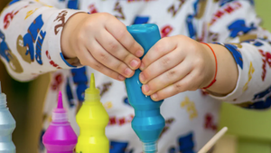 How to make a plastic cartridge nozzle using a plastic bottle.png